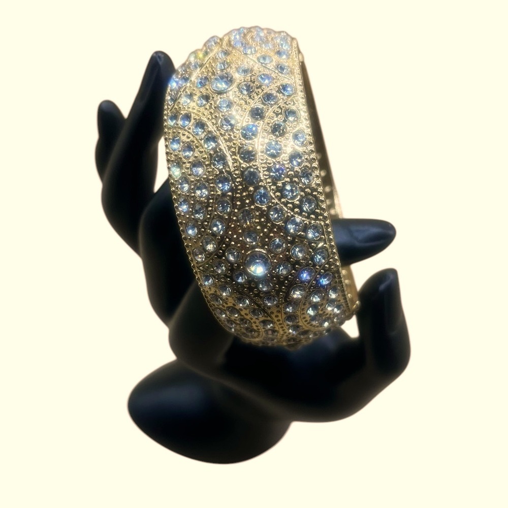 Sparkling Gold Rhinestone Bracelet - Picture 7 of 11